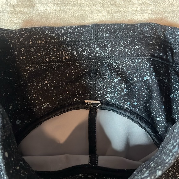 lululemon athletica Black Speckled Leggings - Picture 3 of 6